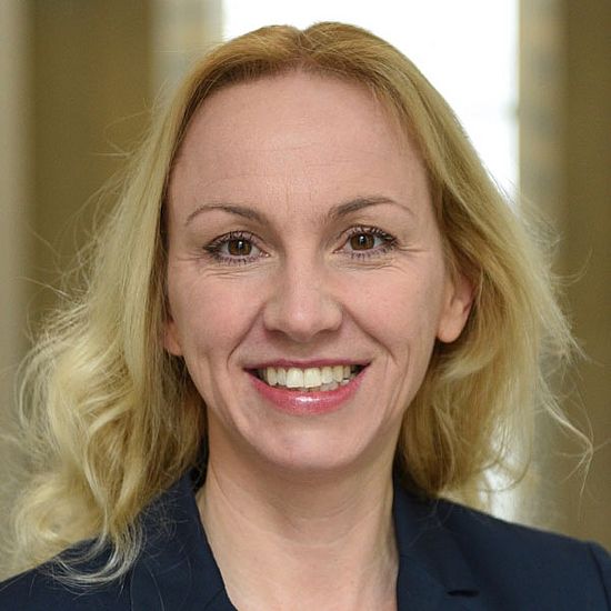 Sabine Huebner